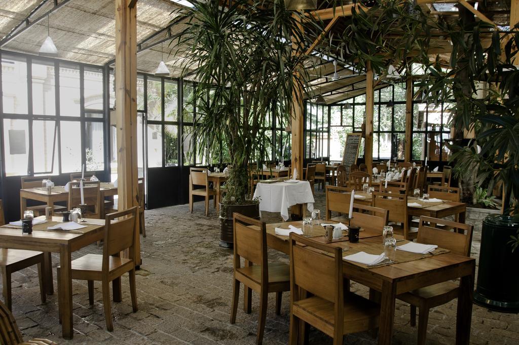 Hotel Restaurant Le Combava أنتاناناريفو المظهر الخارجي الصورة